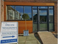 Delyn Windows logo, window fitter in Flint