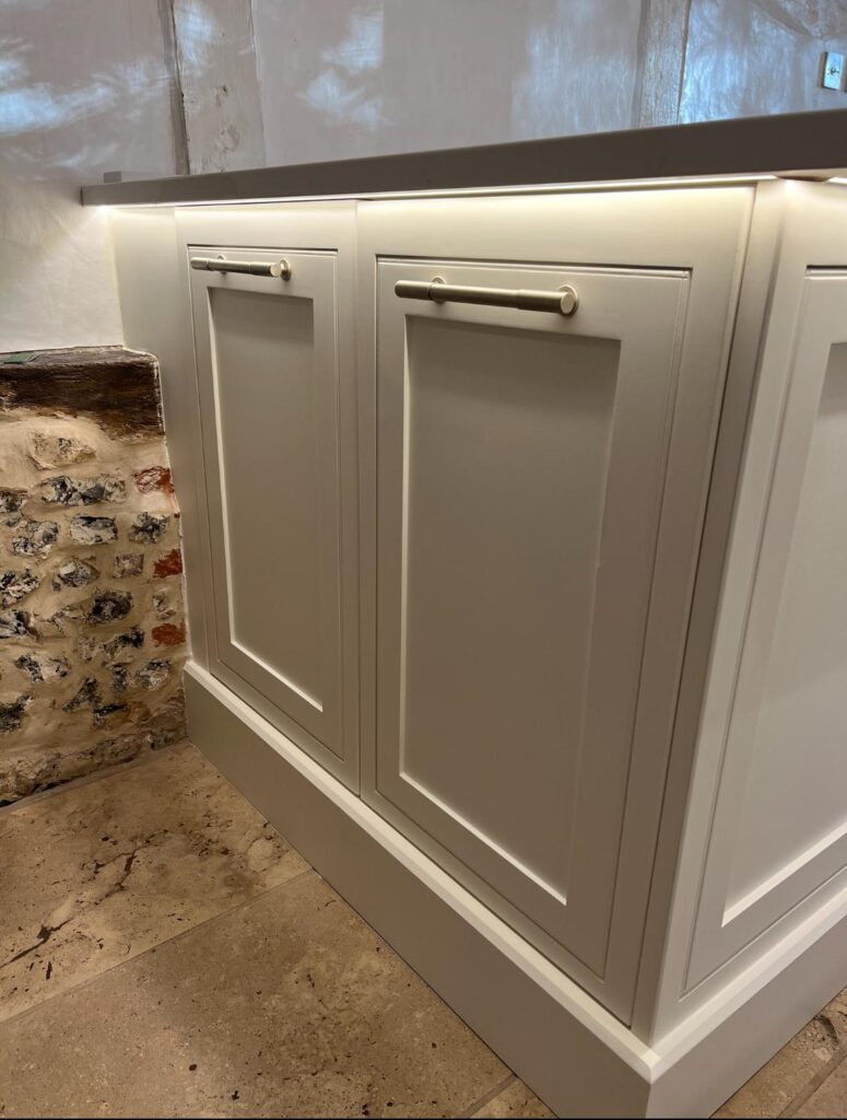 MJL decorating services ltd, painter and decorator in Eastleigh