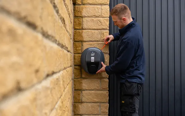 POD Point Ltd, electrician in London