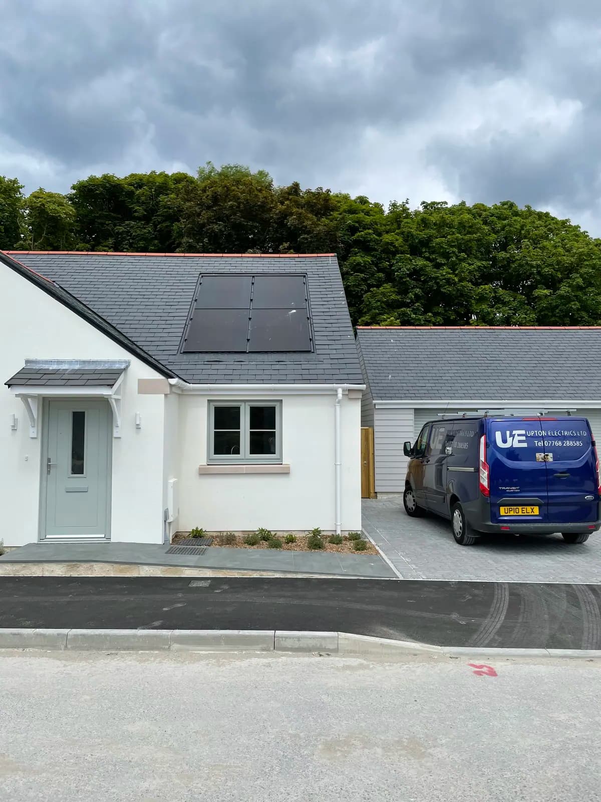Upton Electrics - Poole, electrician in Poole