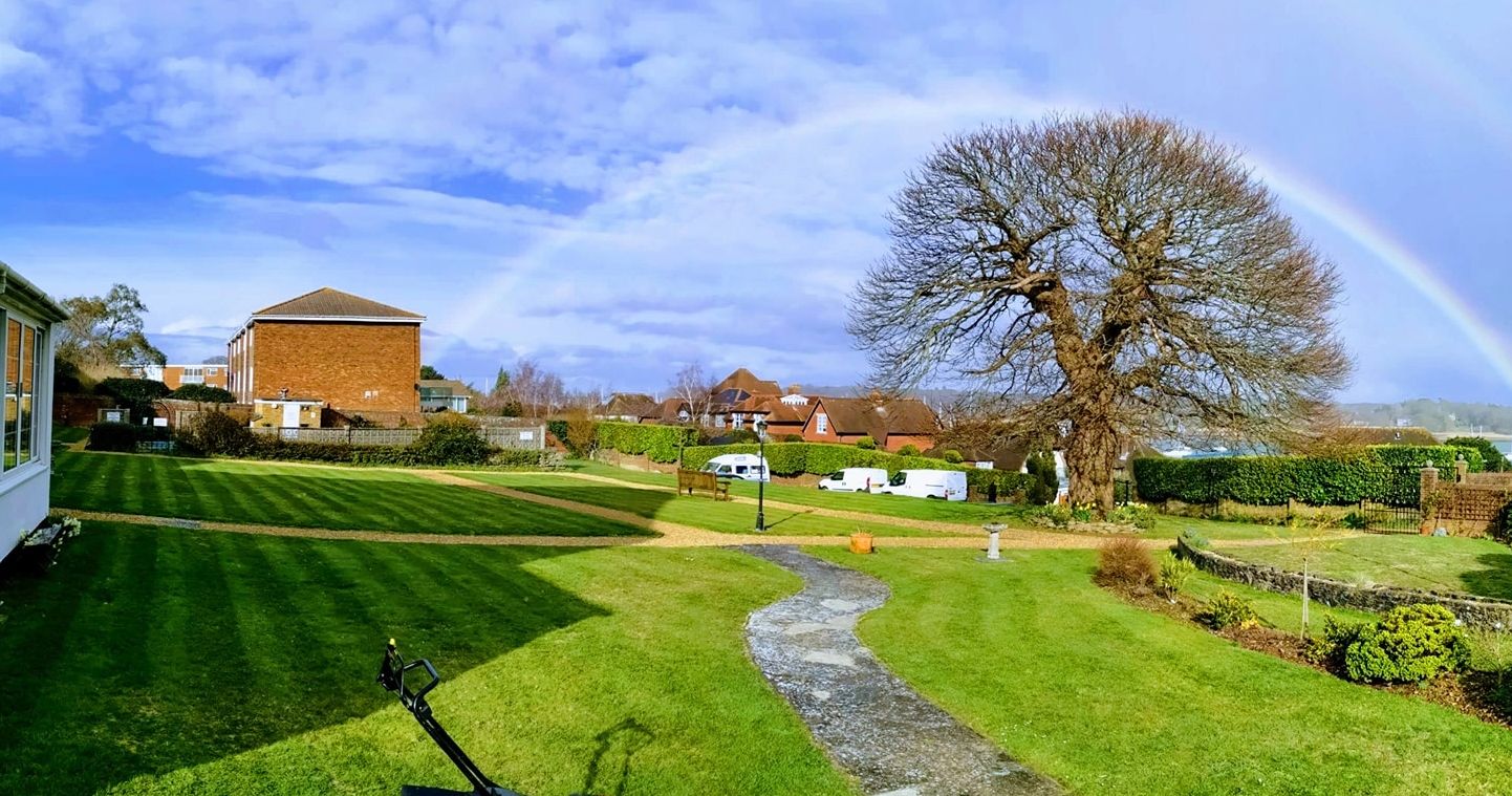 James Waterman Garden Services, gardener in Southampton