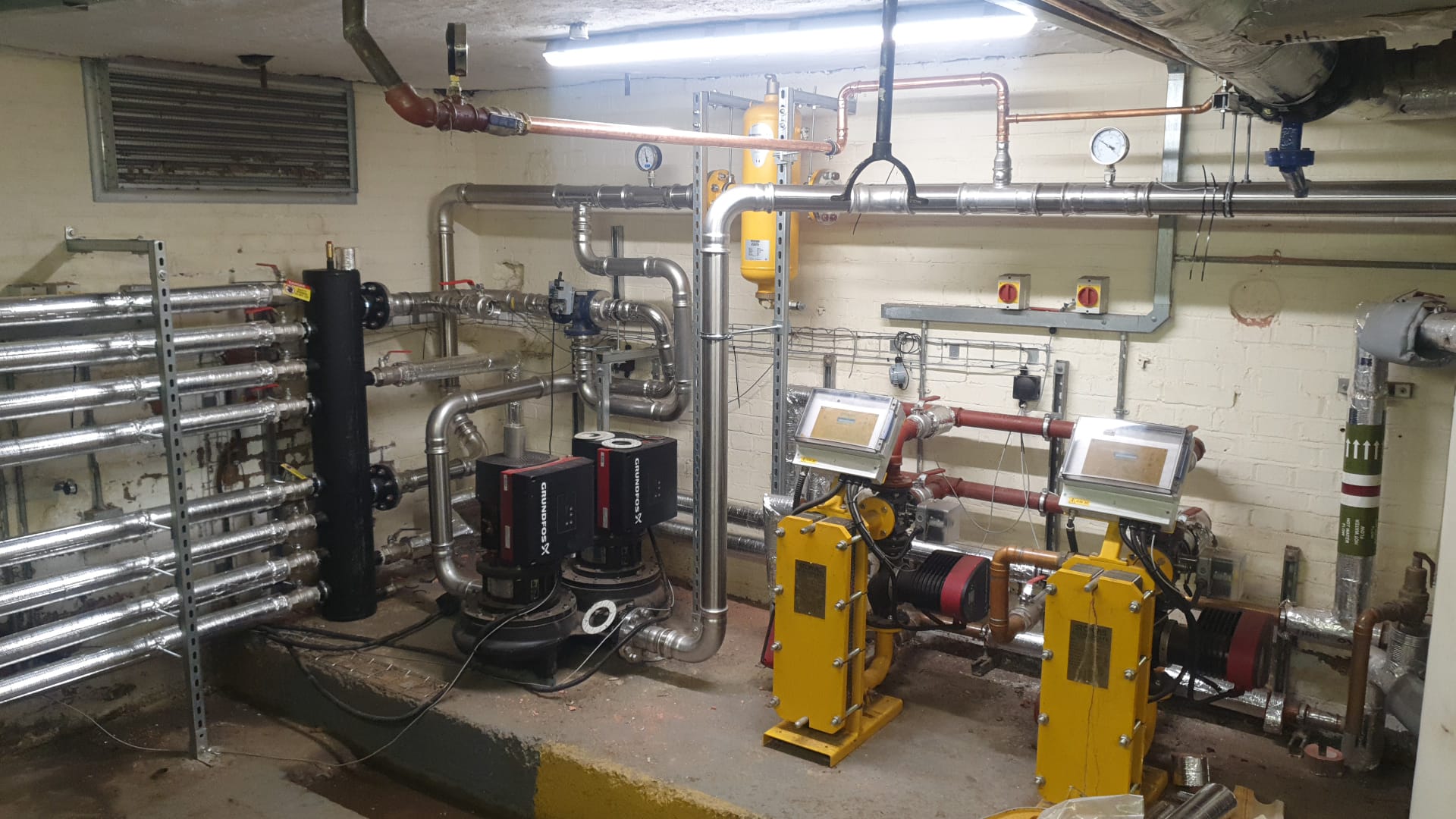 UK Gas Plumbers Ltd, air conditioning engineer in London