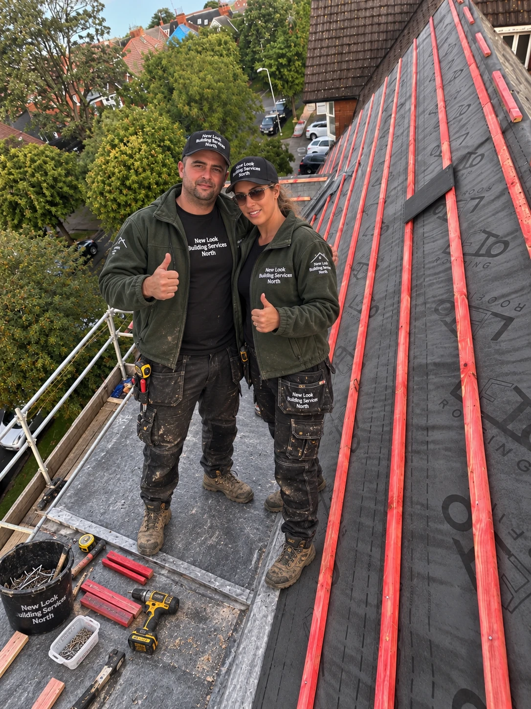 New Look Building Services, New Look team on the scaffold as battens go on over new roofing underlay