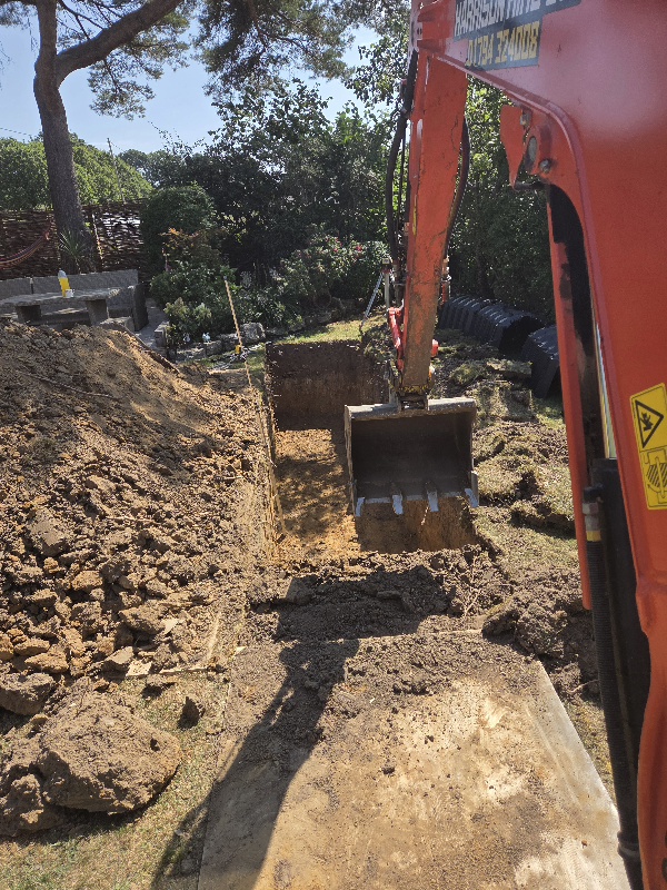 Mouland Drainage, drainage engineer in Hordle