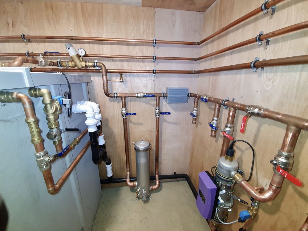 Apis Heating Ltd, gas engineer in Shepperton