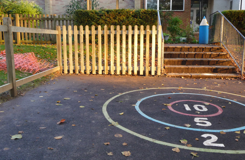 Caterham Fencing | Surrey, fencing and gate installer in Caterham