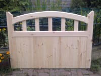 The Timber Gate Co logo, fencing and gate installer in Coatham