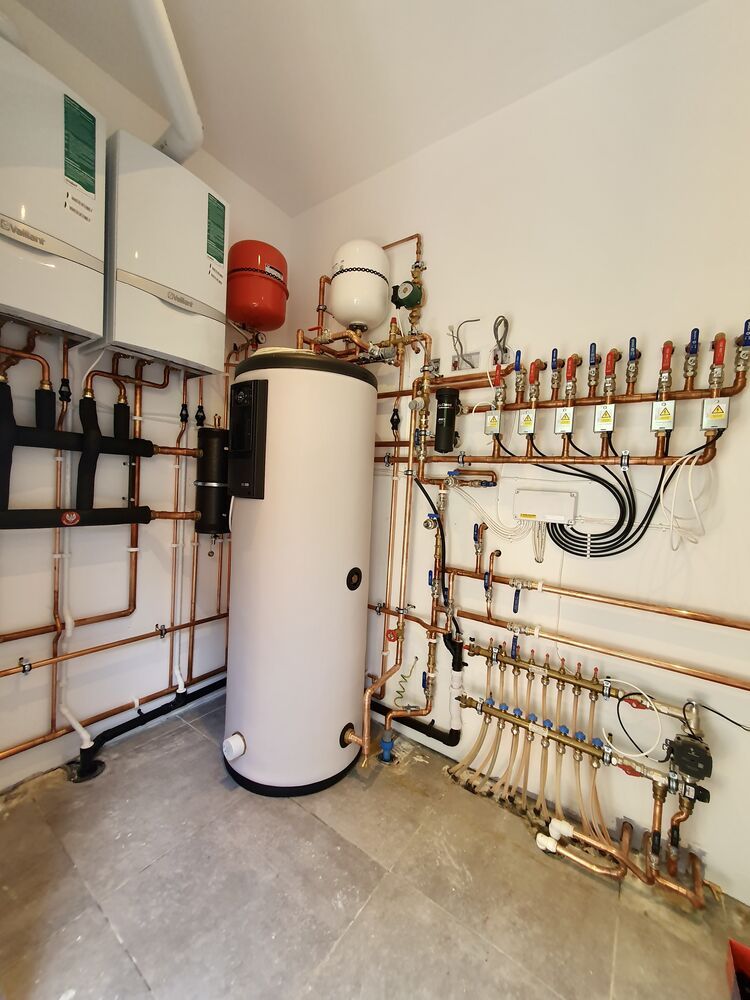 Apis Heating Ltd, gas engineer in Shepperton