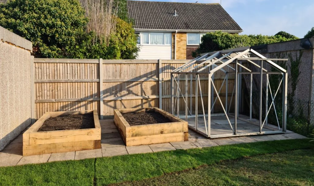 Verdant Landscapes Ltd (Caversham), Decking installation